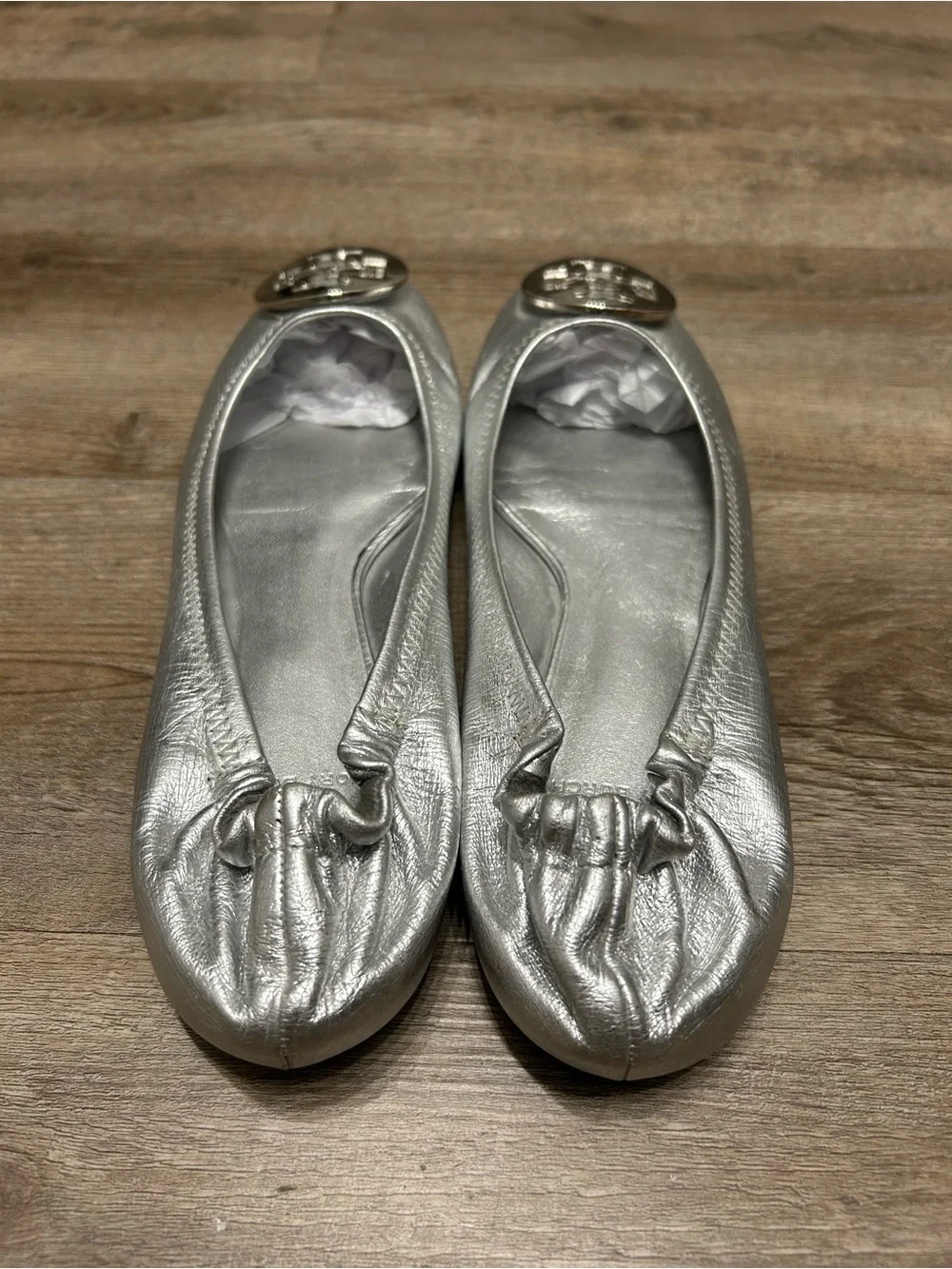 Tory Burch Reva Women’s Size 8.5 M Silver Leather Ballet Flats Slip On Shoes